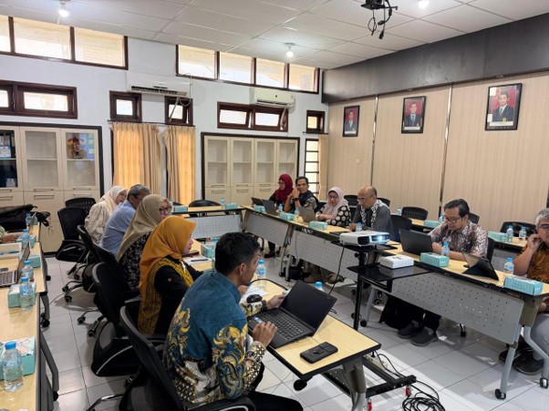 Suasana Diskusi Benchmarking PWK UT dan Universitas Brawijaya